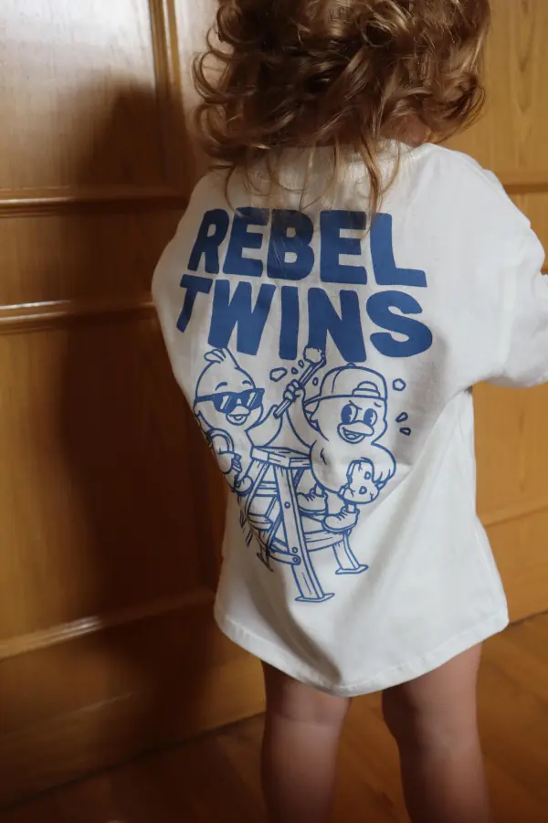 Rebel Twins · Azul